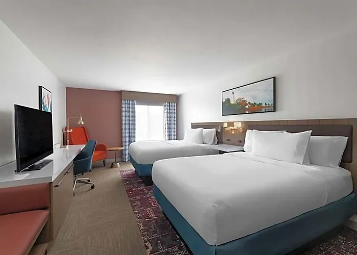 Hilton Garden 3*